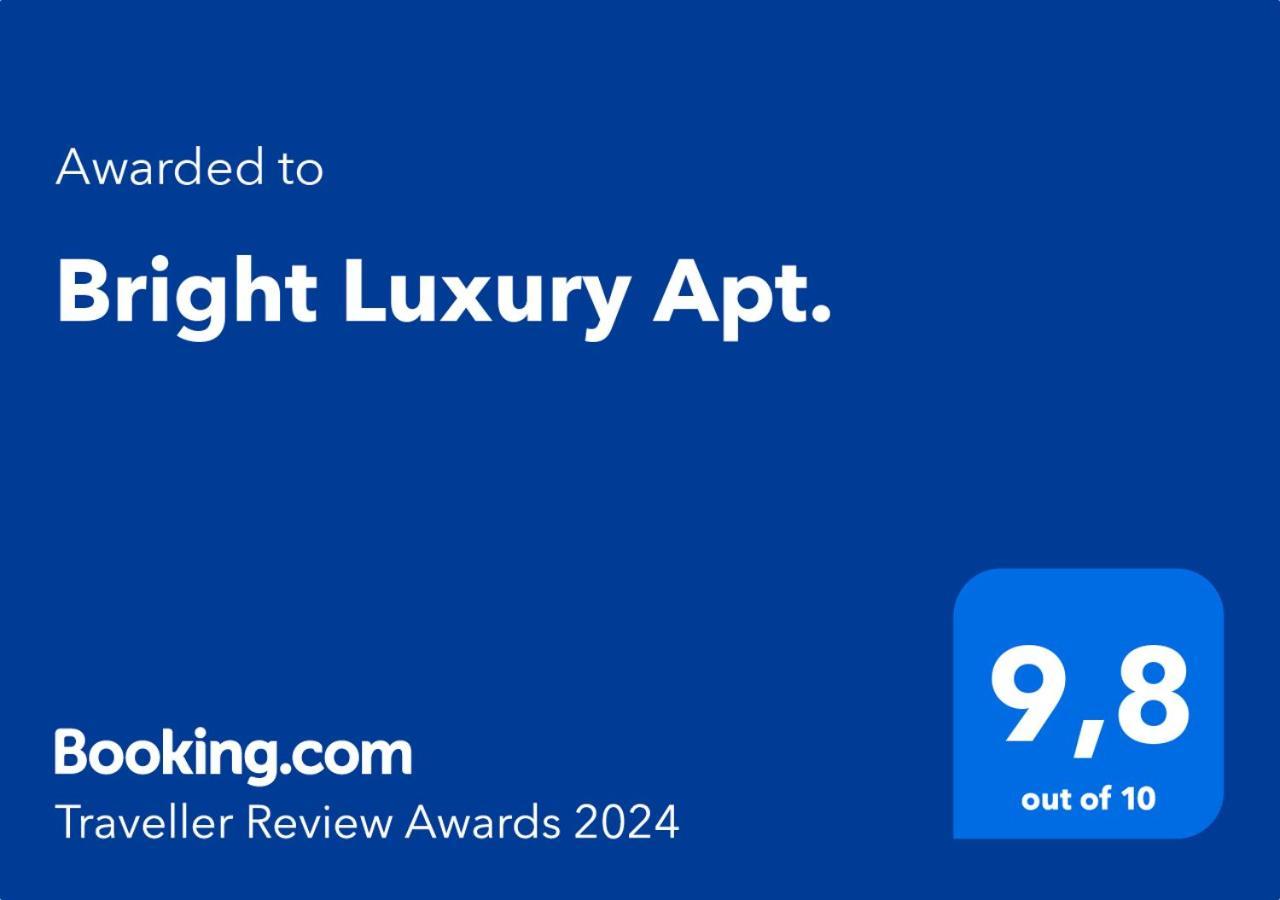 Bright Luxury Apt. Volos Ngoại thất bức ảnh